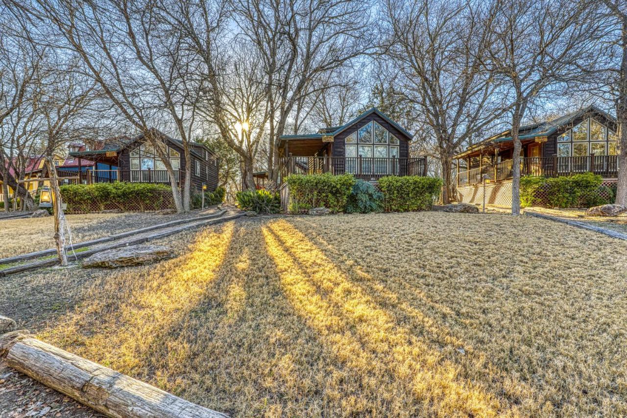 Villa The Pecan @ Mendelbaum Winery Guest Cabins Fredericksburg Exterior foto