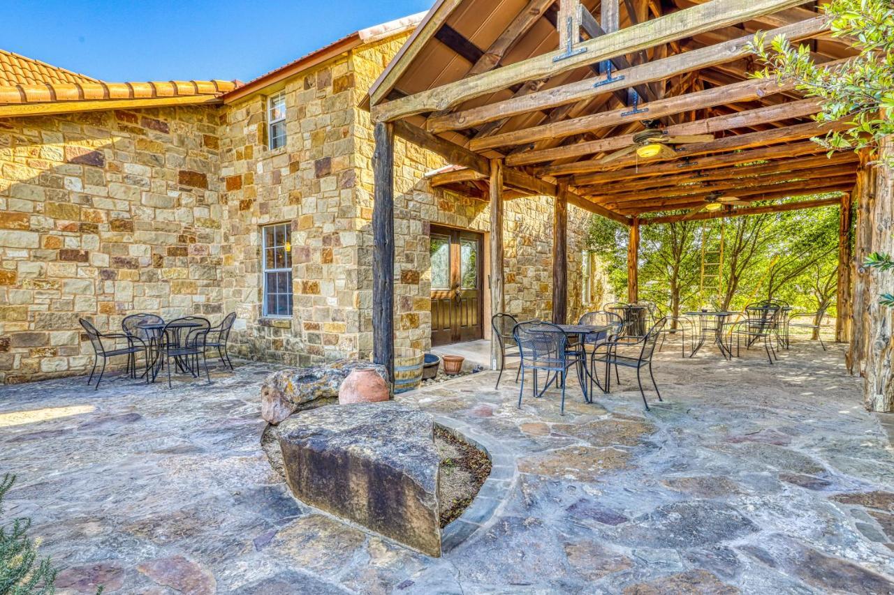 Villa The Pecan @ Mendelbaum Winery Guest Cabins Fredericksburg Exterior foto