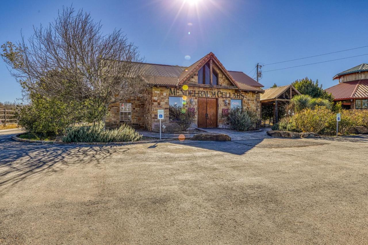 Villa The Pecan @ Mendelbaum Winery Guest Cabins Fredericksburg Exterior foto