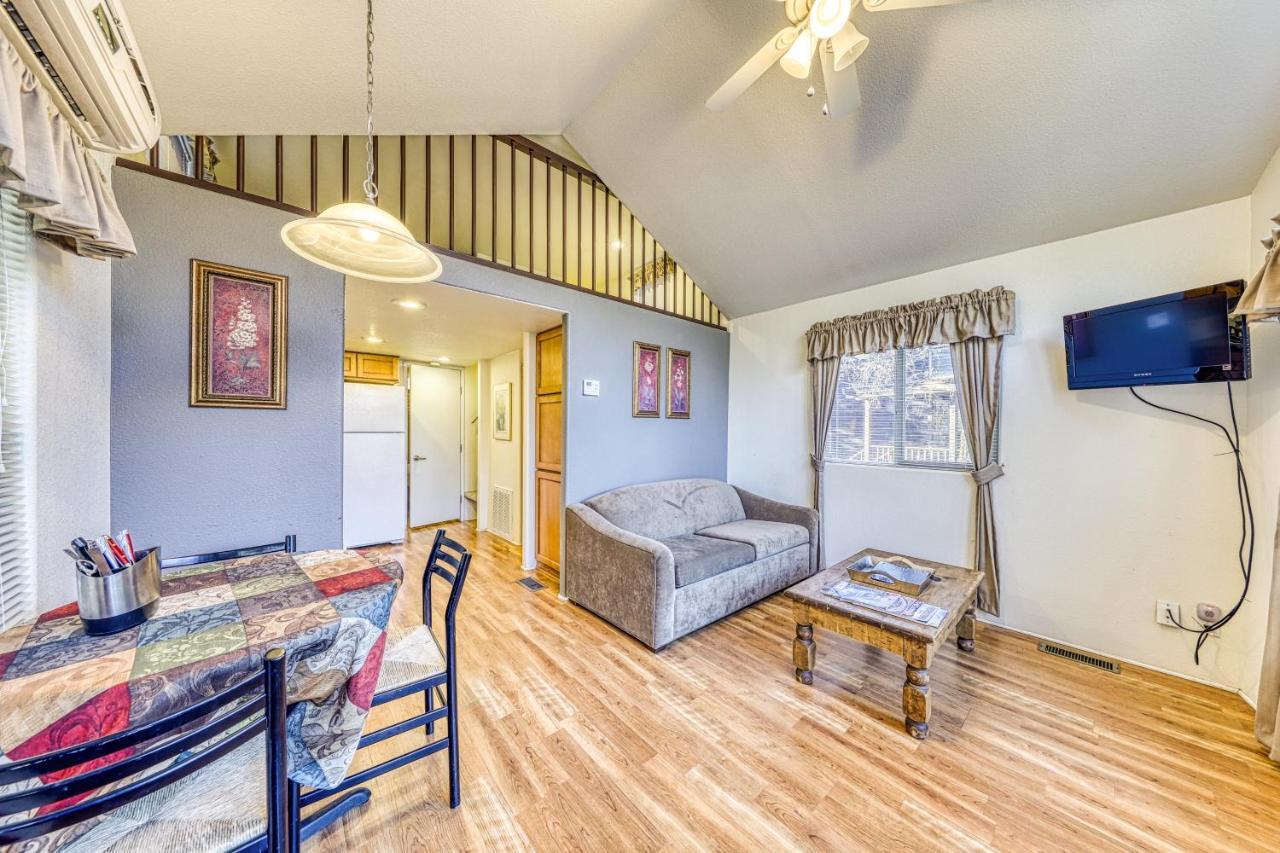 Villa The Pecan @ Mendelbaum Winery Guest Cabins Fredericksburg Exterior foto