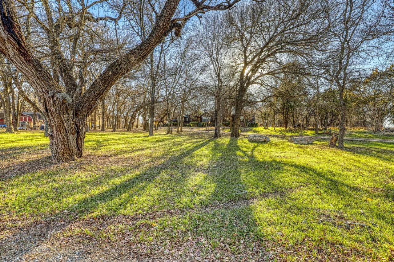 Villa The Pecan @ Mendelbaum Winery Guest Cabins Fredericksburg Exterior foto
